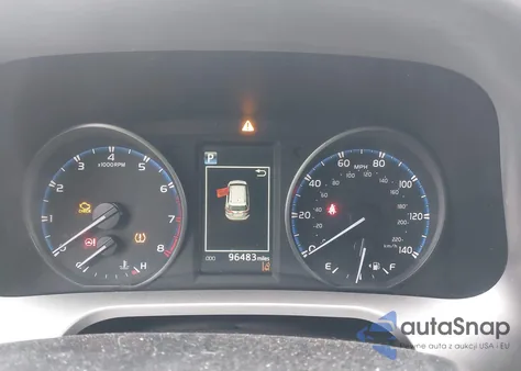 2017 Toyota Rav4 Le z USA, uszkodzony, nr VIN JTMBFREV3HJ167104